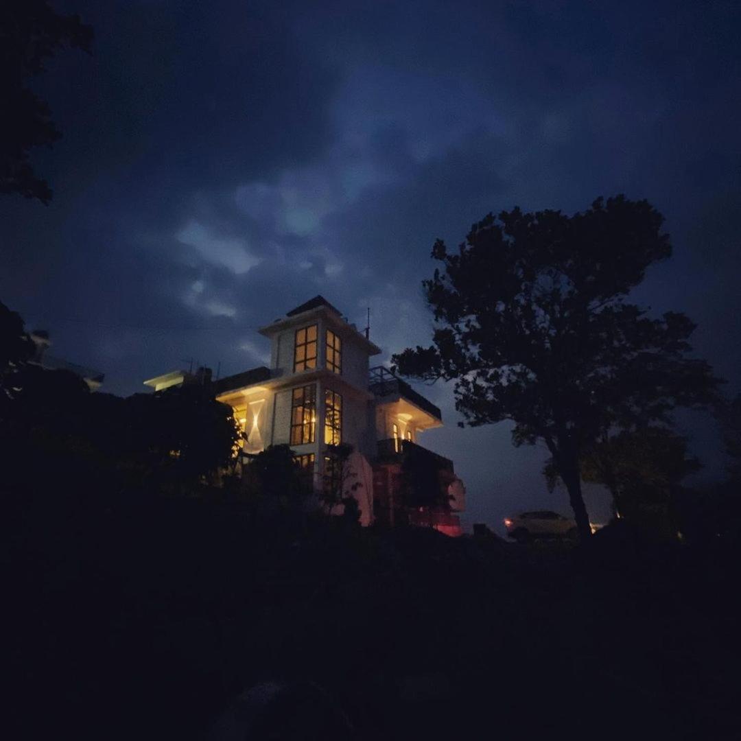 Вилла Durrah Hillview Kakkadampoyil Экстерьер фото